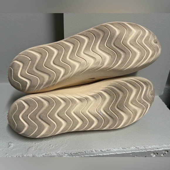 Adidas Adicane clog - men’s size 17 - Picture 2 of 3